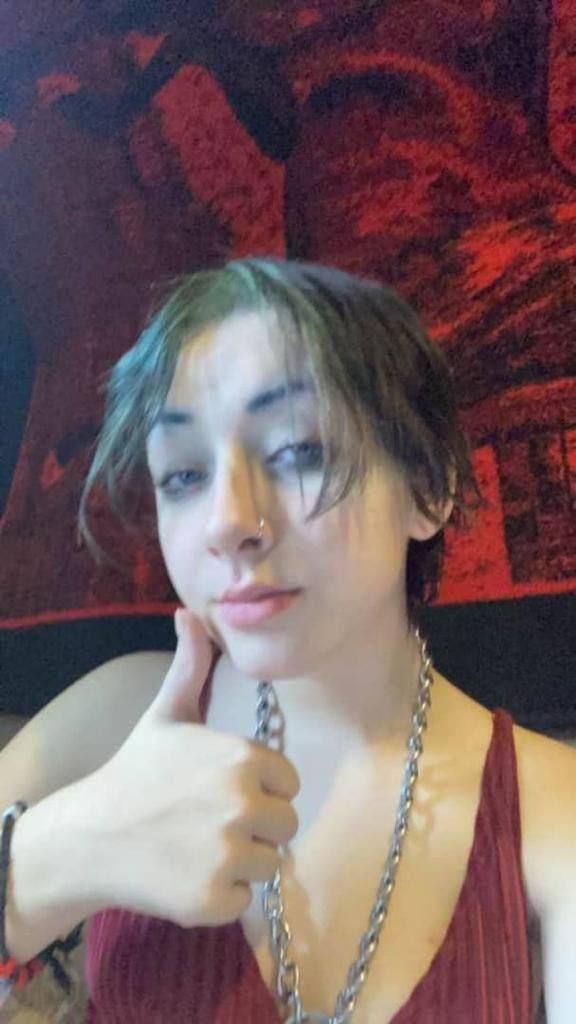 Hi guys💋✦️🖐✦💋. My name is Lucy live  alone in my home, i am available for bOTH INCALLS👅and OUTCALLS👅  an appointment time in - Image 2